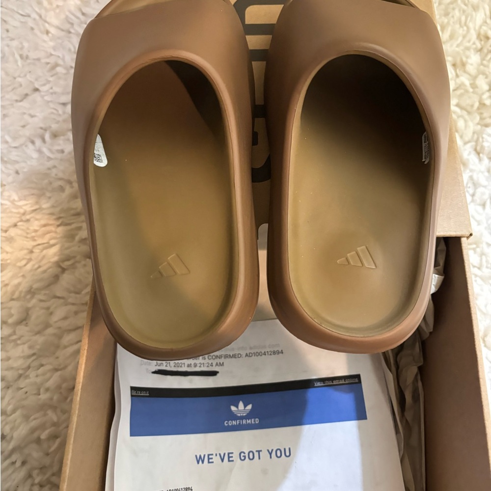 Authentic Adidas Tan Yeezy Slide Sandals